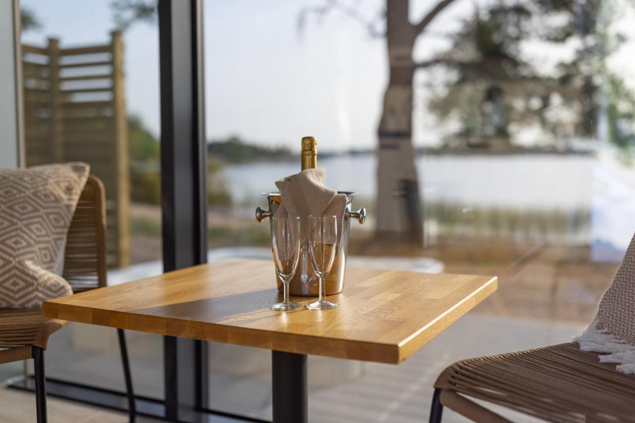 Kaeringsund Resort 에케로 외부 사진